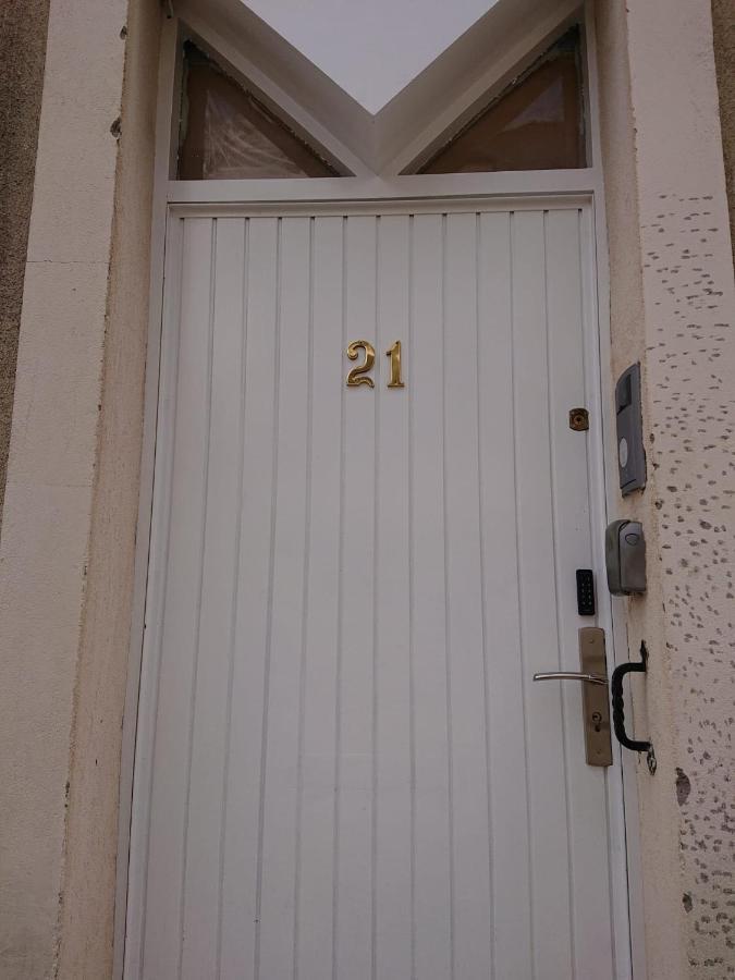 Suite Appart Place Versepuy Chantilly Exteriör bild