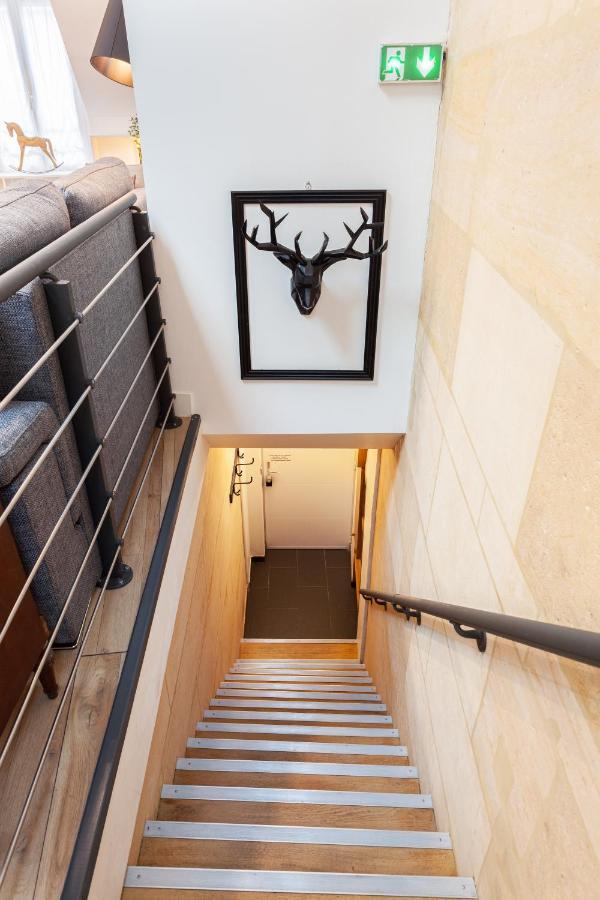 Suite Appart Place Versepuy Chantilly Exteriör bild