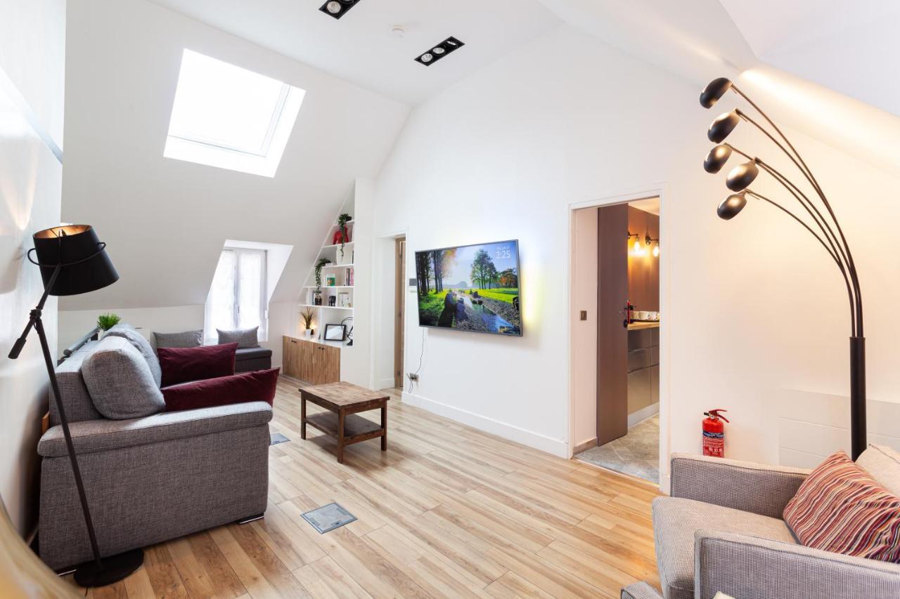 Suite Appart Place Versepuy Chantilly Exteriör bild