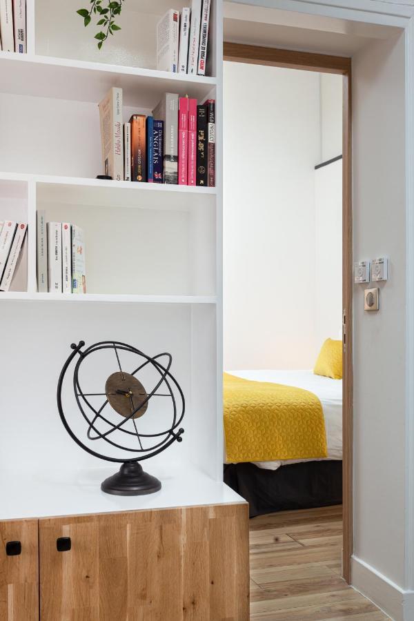 Suite Appart Place Versepuy Chantilly Exteriör bild