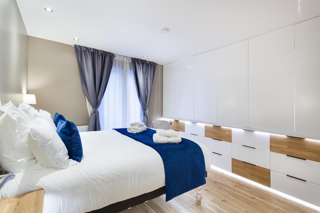Suite Appart Place Versepuy Chantilly Exteriör bild