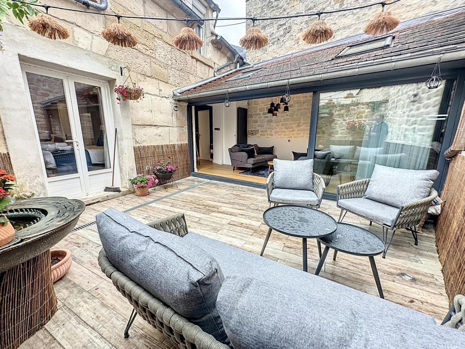 Suite Appart Place Versepuy Chantilly Exteriör bild